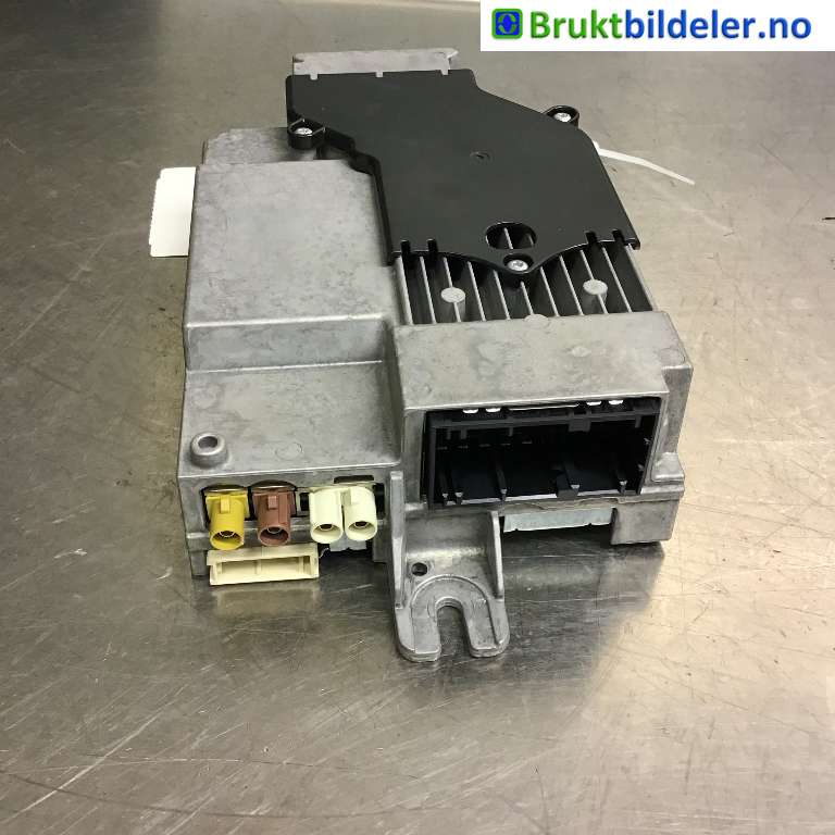 Bilstereo diverse til BMW 3-Serie 2018-->> (G20) (G20) (BMW|7 928 596-01|3958760|)