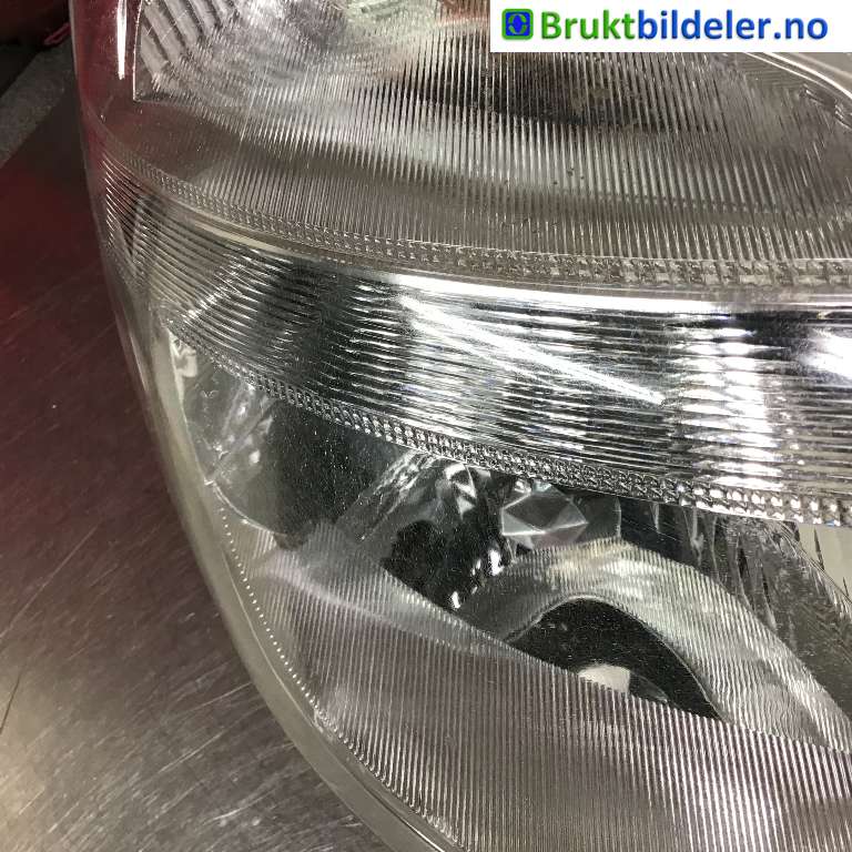 Frontlykt høyre halogen til Citroën Berlingo 2002-2008 (Type I, Fase 2)  (CITROEN|96 441 508 80|79998D|)