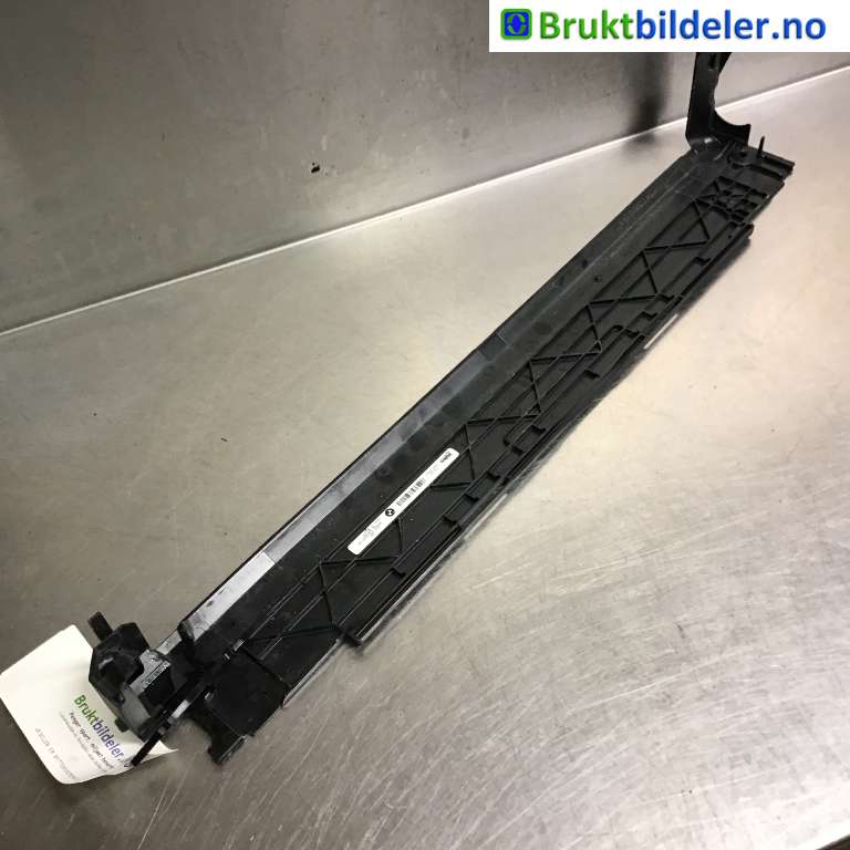 Diverse deler til BMW 3-Serie, 2018-->> (G20) (G20) (BMW|17 11 8 666 836)