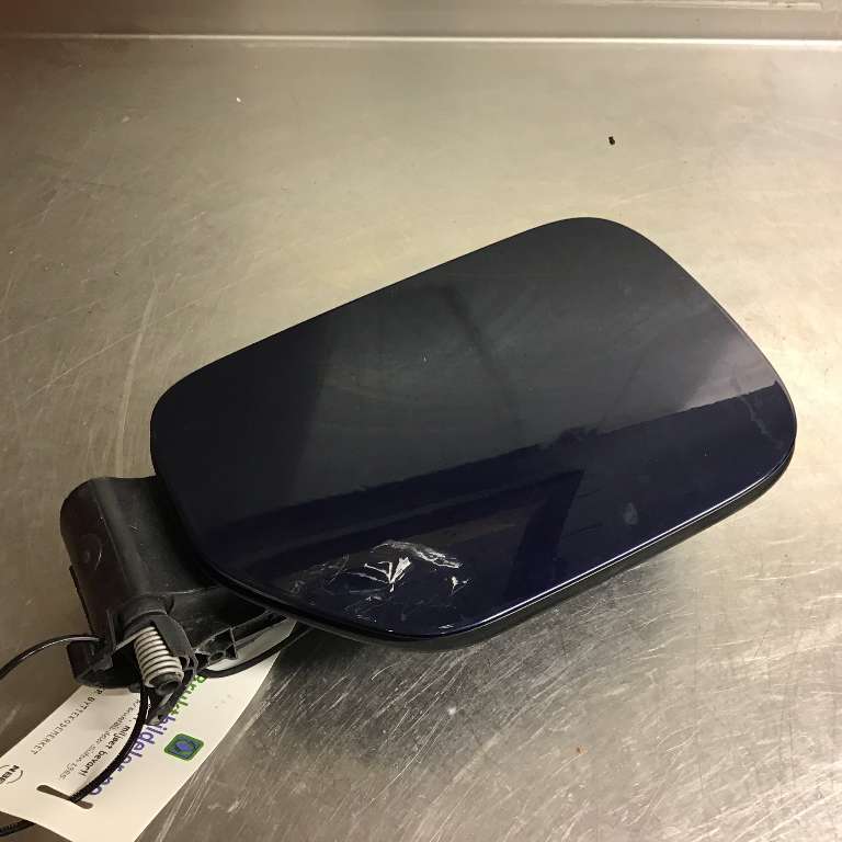 Batterilader inntak/luke til BMW 3-Serie, 2018-->> (G20) (G20) (BMW|51 17 7 433 414)