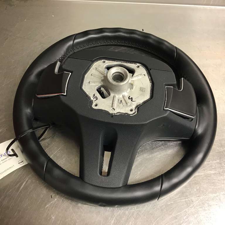 Ratt til BMW 3-Serie 2018-->> (G20) (G20) (BMW|32 30 8 746 691|62824005J|FJ59178)