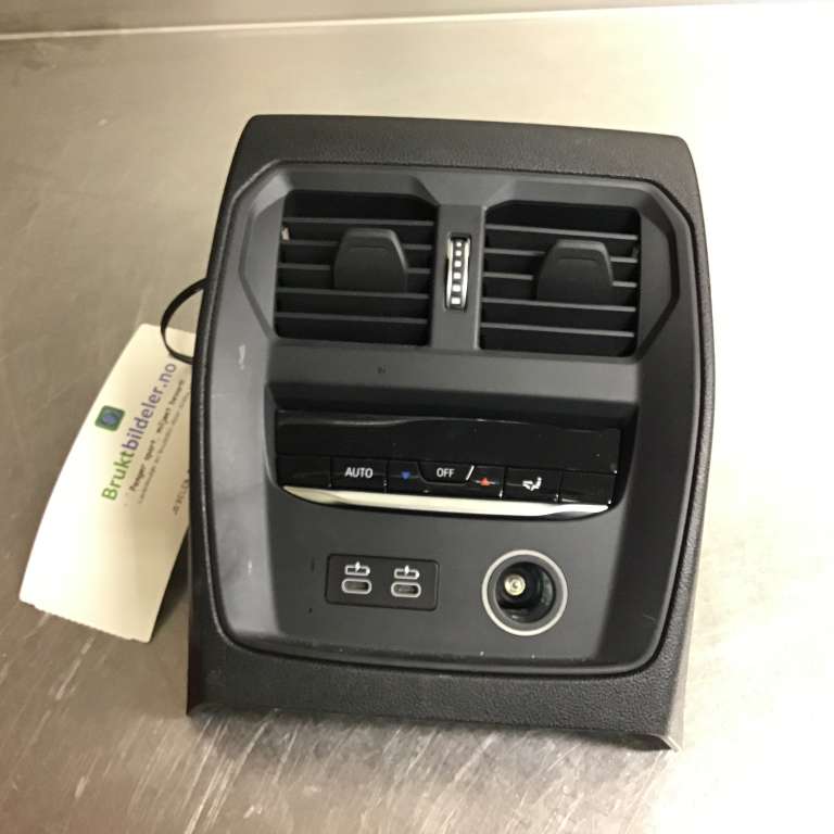 Varmeapparat betjening til BMW 3-Serie, 2018-->> (G20) (G20) (BMW|61 31 9 493 012)