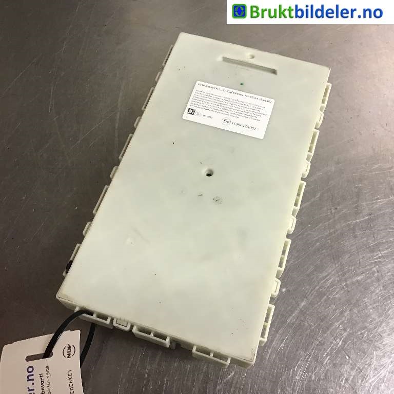 Styreenhet comfort (BCM) til BMW 1-Serie 2011-2015 (Fase 1) (F20/F21) (F20/F21) (BMW|61 35 9 366 413-02|580T1AF06|)