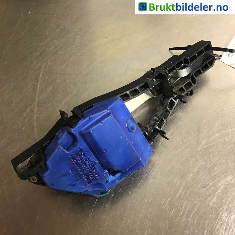 Dørhåndtak utv venstre bak til BMW 1-Serie 2011-2015 (Fase 1) (F20/F21) (F20/F21) (BMW|51 21 7 242 567|)