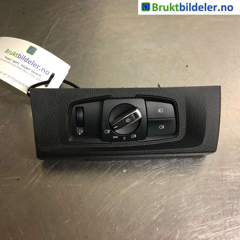 Bryter lys til BMW 1-Serie, 2011-2015 (Fase 1) (F20/F21) (F20/F21) (BMW|61 31 9 265 303)