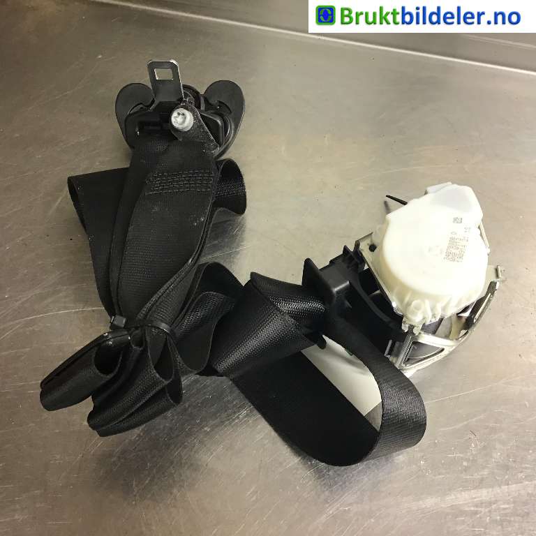 Sikkerhetsbelte foran venstre til BMW 1-Serie 2011-2015 (Fase 1) (F20/F21) (F20/F21) (BMW|72 11 7 243 307|34078320D|)