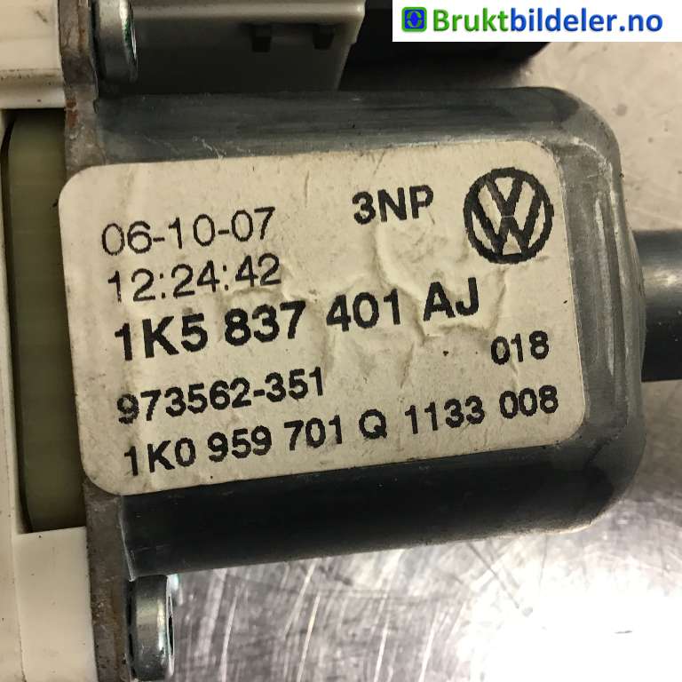 Ruteheis venstre foran til VW Golf V, Combi 2003-2008  (VOLKSWAGEN|1K5 837 401 AJ|973562-351|1K0 959 793 M)