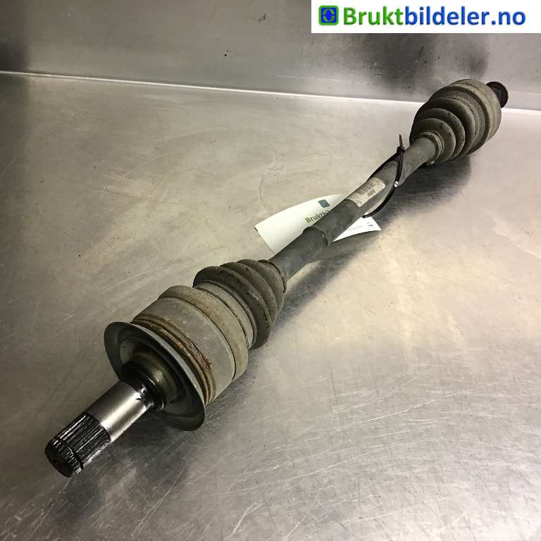 Drivaksel venstre bak til BMW 1-Serie, 2011-2015 (Fase 1) (F20/F21) (F20/F21) (BMW|33 20 7 624 205)