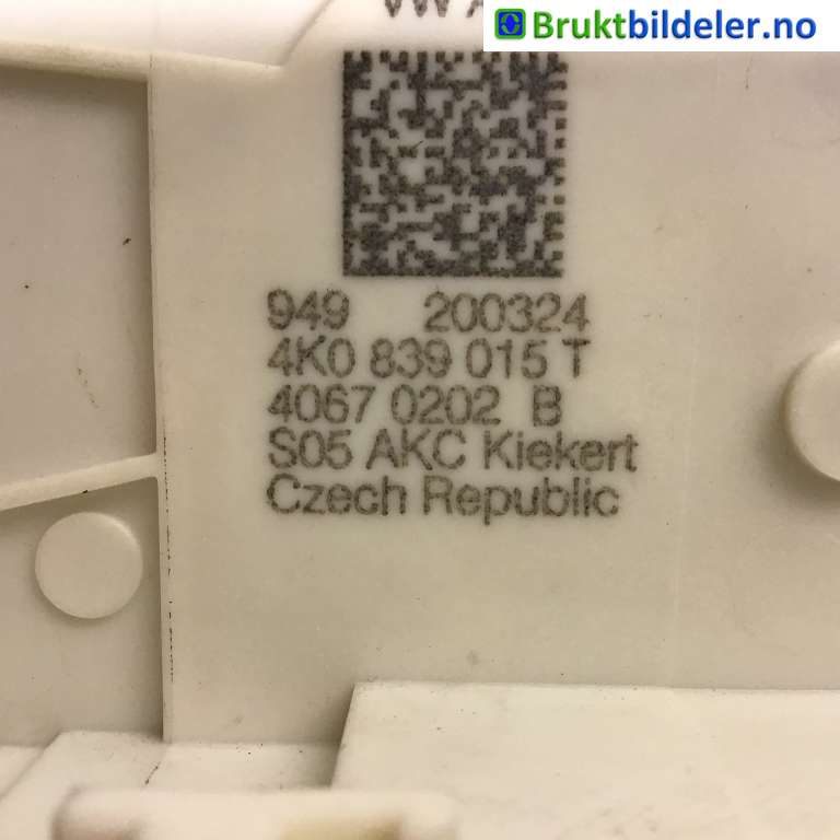 Låsekasse høyre bak til VW ID.4 2020-->>  (VOLKSWAGEN|4K0 839 015 T|4067 0202B|)