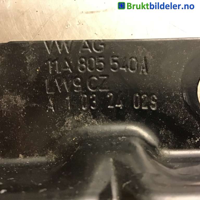 Diverse deler til VW ID.4 2020-->>  (VOLKSWAGEN|11A 805 540 A|)