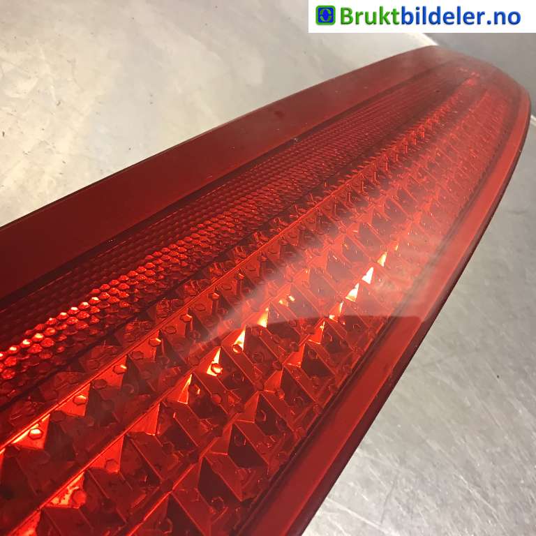 Baklykt venstre indre til Volvo XC90 2007-2014 (Type I, Fase 2)  (VOLVO|30698141|)