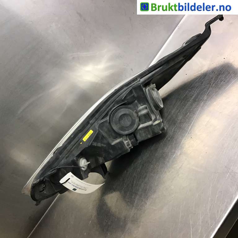 Frontlykt høyre halogen til Ford Fiesta 2013-2017 (Type VI, Fase 2)  (FORD|C1BB-13W029-CC|1090041|)