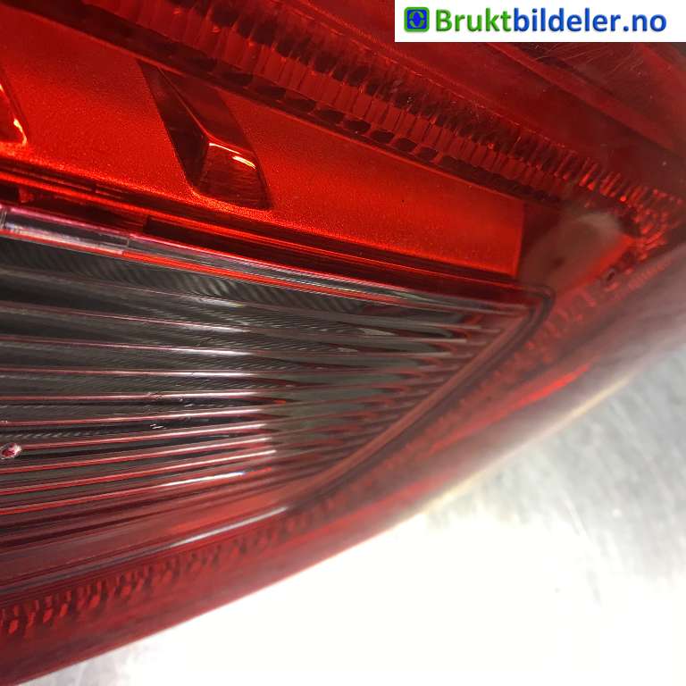 Baklykt venstre indre til Nissan Qashqai 2014-2021 (Type II)  (NISSAN|265554EA5C|)