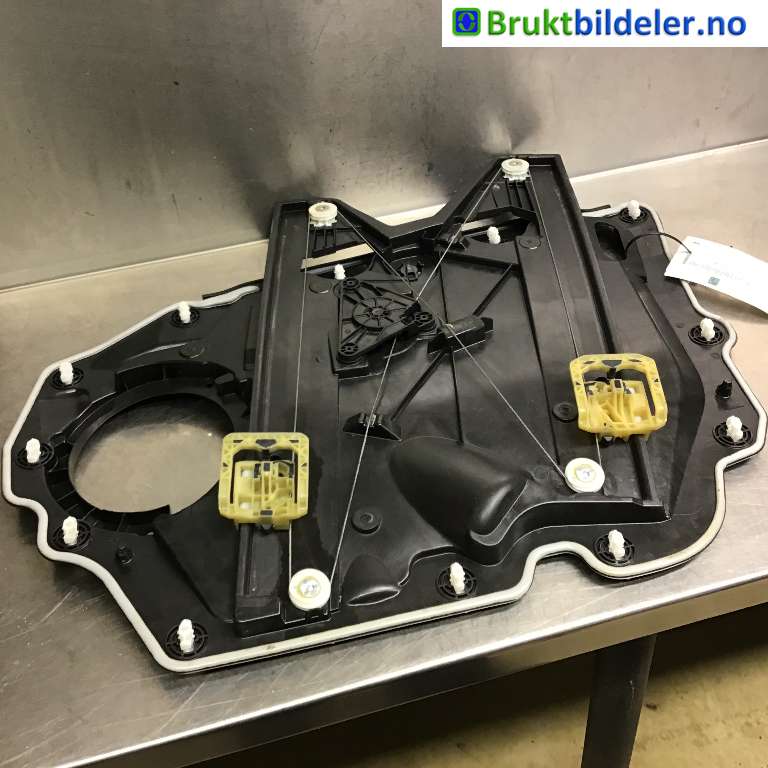 Ruteheis venstre foran til Ford Kuga 2019-->> (Type III)  (FORD|LV4B-S23201-BB|MC64727 3855.TB|CM0940700)