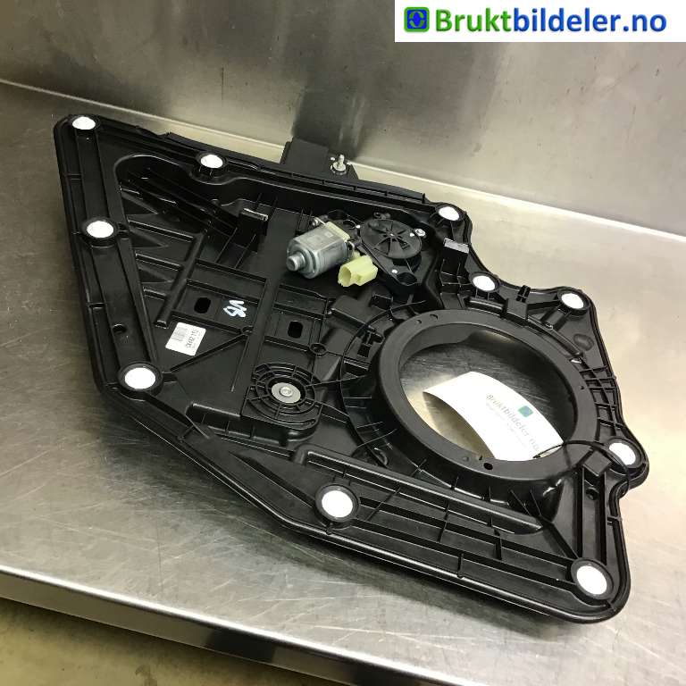 Ruteheis venstre bak til Ford Kuga, 2019-->> (Type III)  (FORD|LV4B-R27009-AA)