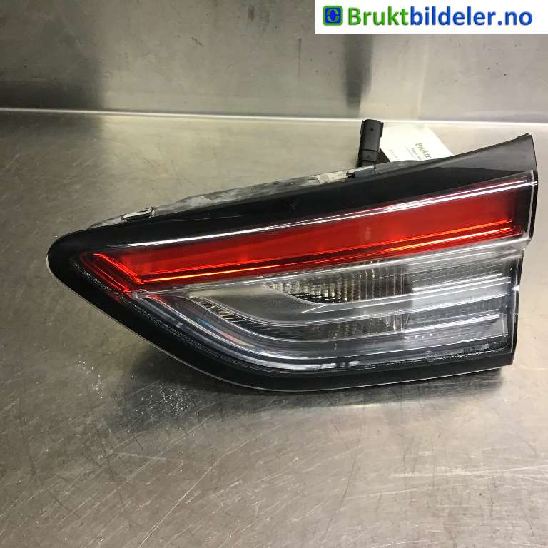 Baklykt høyre indre til Ford Kuga, 2019-->> (Type III)  (FORD|LV4B-13A602-AM)