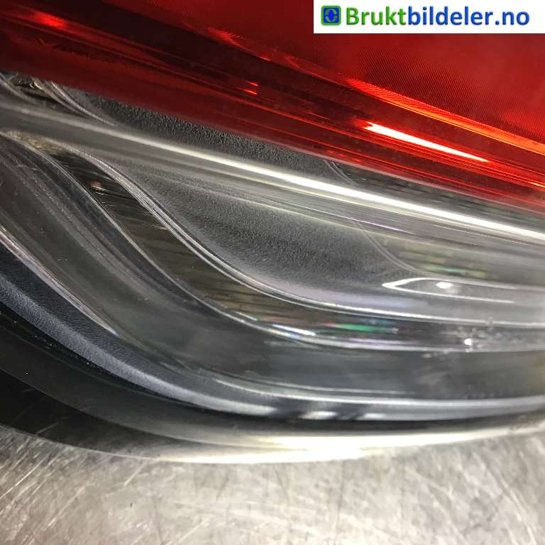 Baklykt høyre indre til Ford Kuga 2019-->> (Type III)  (FORD|LV4B-13A602-AM|CX482 LG|)