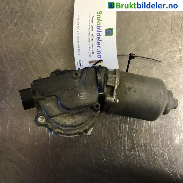 Viskermotor frontrute til Mitsubishi Colt 2004-2008 (Type VII, Fase 1) (MITSUBISHI|8250A231|159300-1500|)