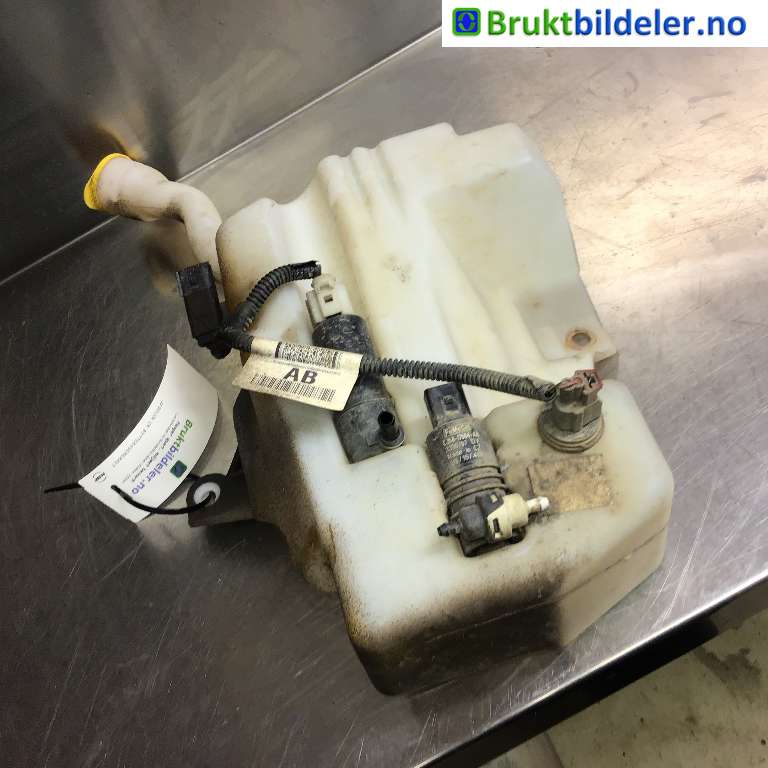 Spylertank til Ford Kuga 2013-2019 (FORD|CV44-13K175-AE|)