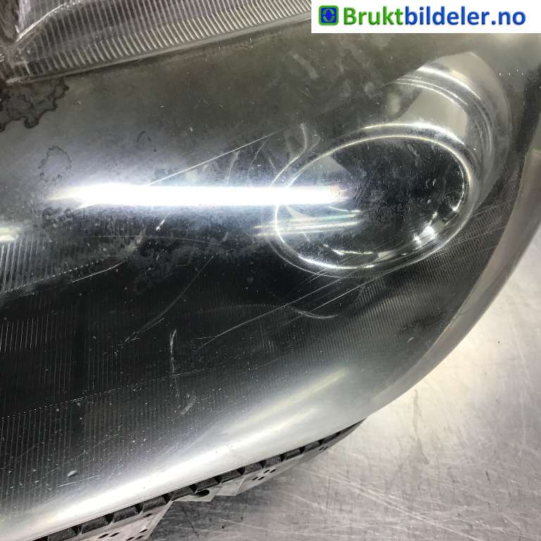 Frontlykt venstre xenon til Subaru Impreza 2008-2012 (Type III)  (SUBARU|84001FG311|)