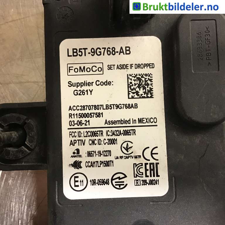 Sensor radar til Ford Kuga 2019-->> (Type III)  (FORD|LB5T-9G768-AB|)