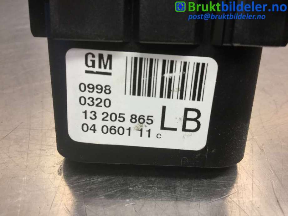 Bryter lys til Opel Zafira B 2005-2011  (OPEL|13205865|)