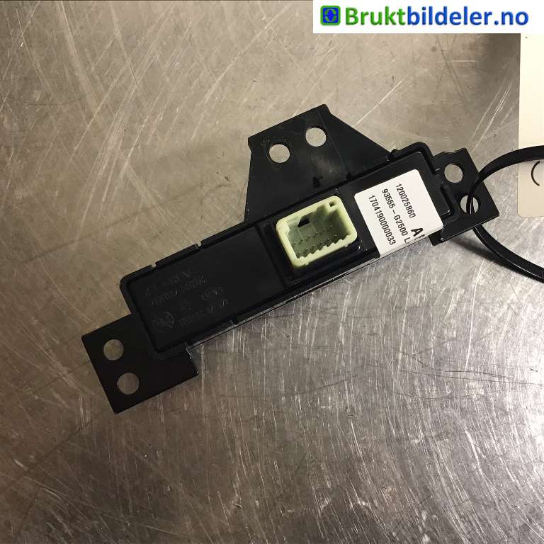 Bryter diverse til Hyundai Ioniq Electric 2016-2019 (Fase 1) (HYUNDAI|93555-G2500|120025860|)