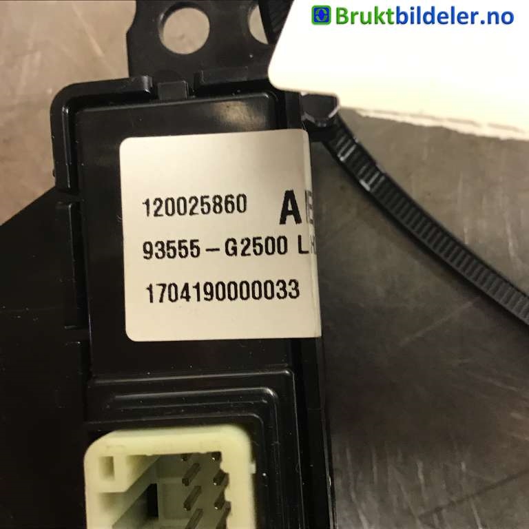 Bryter diverse til Hyundai Ioniq Electric 2016-2019 (Fase 1) (HYUNDAI|93555-G2500|120025860|)