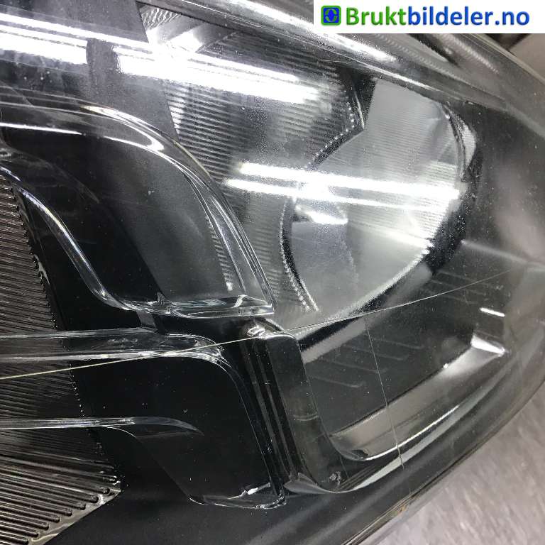 Frontlykt høyre halogen til Fiat Doblo 2010-->> (Type II)  (FIAT|51974243|)
