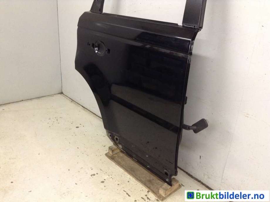 Dør høyre bak til Land Rover Range Rover Sport 2005-2013  (LAND-ROVER|BFA790080|)