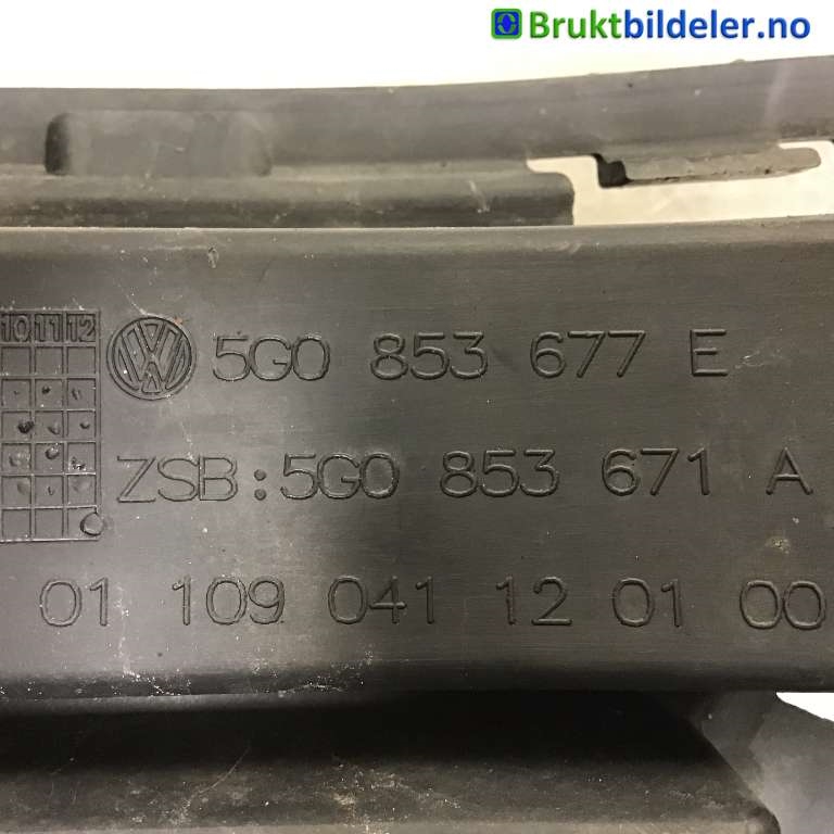 Diverse deler til VW Golf VII 2012-2017 (Fase 1)  (VOLKSWAGEN|5G0 853 677 E|)