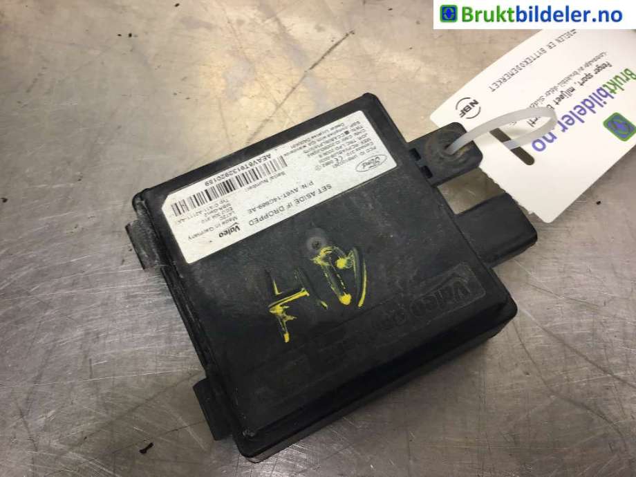 Sensor radar til Ford C-Max 2010-2015 (Type II, Fase 1)  (FORD|AV6T-14C689-AE|L47ZC|)