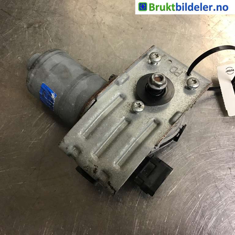 Viskermotor frontrute til Hyundai i30, 2017-2020 (Type III)  (HYUNDAI|98100-G3000)