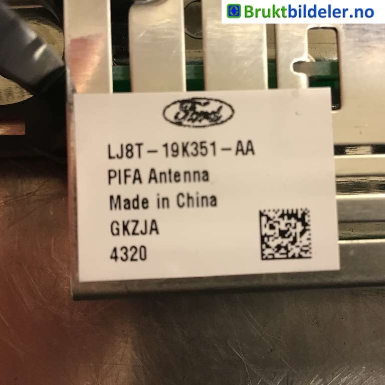 Antenne navigasjon til Ford Mustang Mach-e 2020-->> (FORD (US)|LJ8T-19K351-AA|GKZJA4320|)