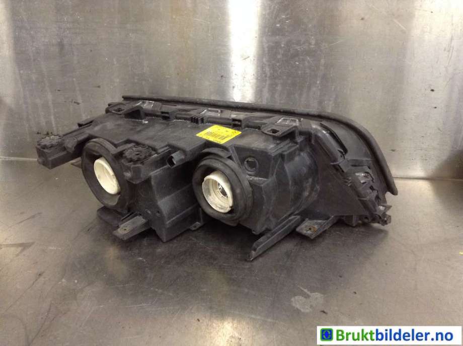 Frontlykt venstre halogen til BMW 3-Serie 1998-2005 (E46) (E46) (91 75 8 361 947|0 301 089 201|)