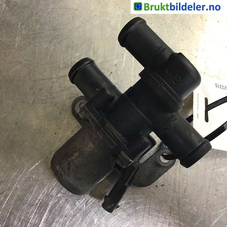 Diverse deler til VW Passat 2015-2019 (Fase 1) (B8) (B8) (VOLKSWAGEN|5Q0 906 457 C|)