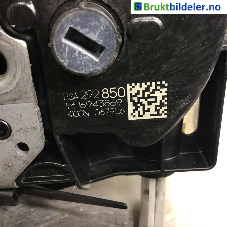 Låsekasse venstre foran til Peugeot 208 2019-->> (Type II)  (PEUGEOT|98 292 850 80|16943869|)