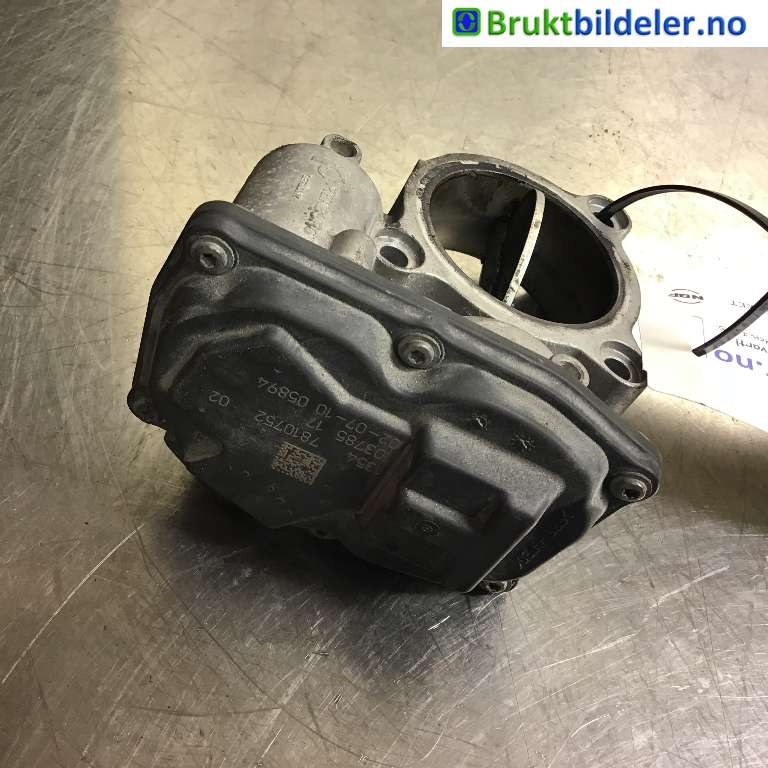 Spjeldhus til BMW 5-Serie 2010-2017 (F10/F11) (F10/F11) (BMW|1354 7 810 752|103785 17|)