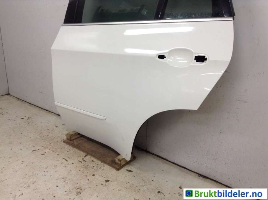 Dør venstre bak til BMW X5 2007-2013 (E70) (E70) (BMW|41 52 7 261 481|)