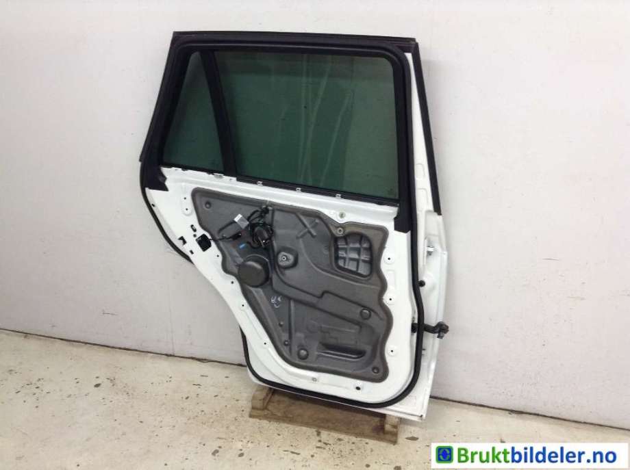 Dør venstre bak til BMW X5 2007-2013 (E70) (E70) (BMW|41 52 7 261 481|)