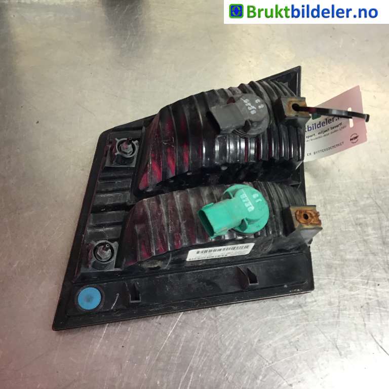 Baklykt venstre indre til Dodge Journey 2008-2010  (DODGE|04806369 AD|138505 BG|)