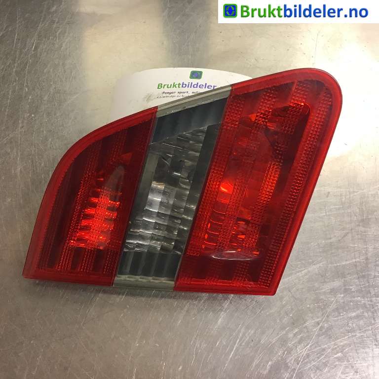 Baklykt venstre indre til Mercedes B-Klasse, 2008-2011 (Fase 2) (W245) (W245) (MERCEDES|A 169 820 15 64)