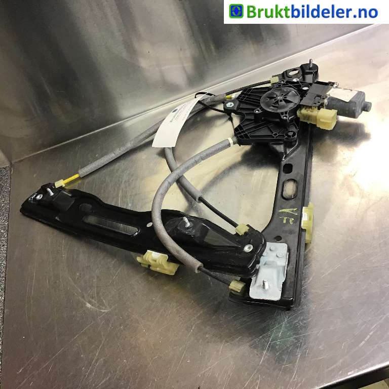 Ruteheis venstre foran til Ford Mondeo 2014-2019 (Type V, Fase 1)  (FORD|DS73-F23209-AE|)