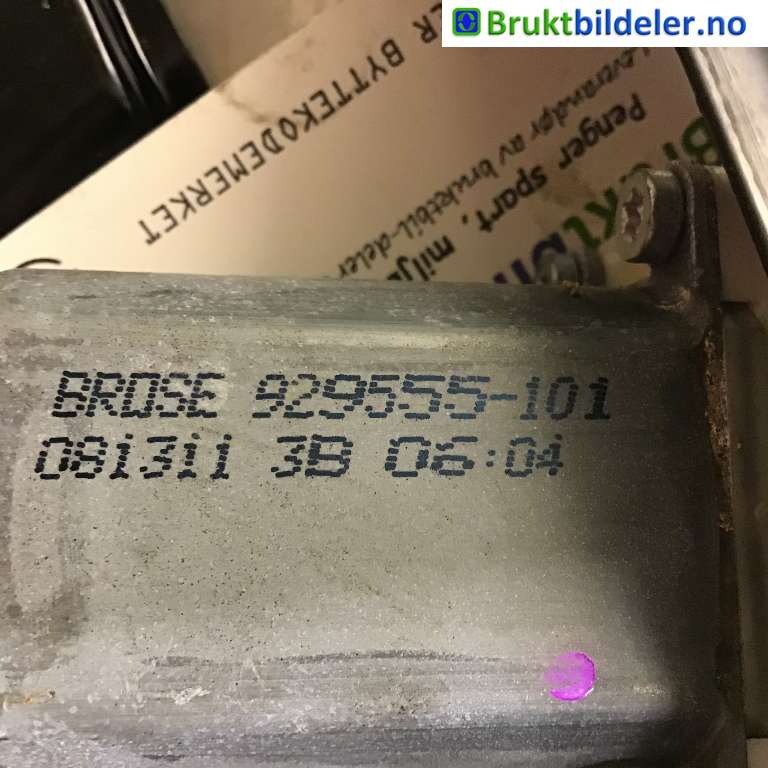 Ruteheis venstre foran til Ford Focus 2011-2014 (Type III, Fase 1) (FORD|BM51-A23201-BC|924755-105|)