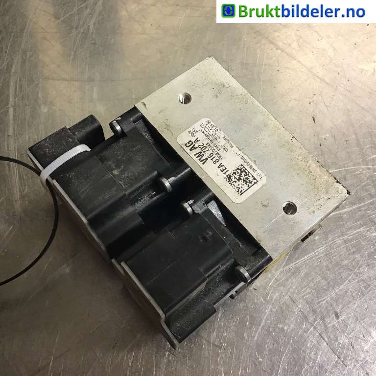 Diverse deler til VW ID.3 2020-->>  (VOLKSWAGEN|1EA 816 702 A|VN5A3G6GAA|)