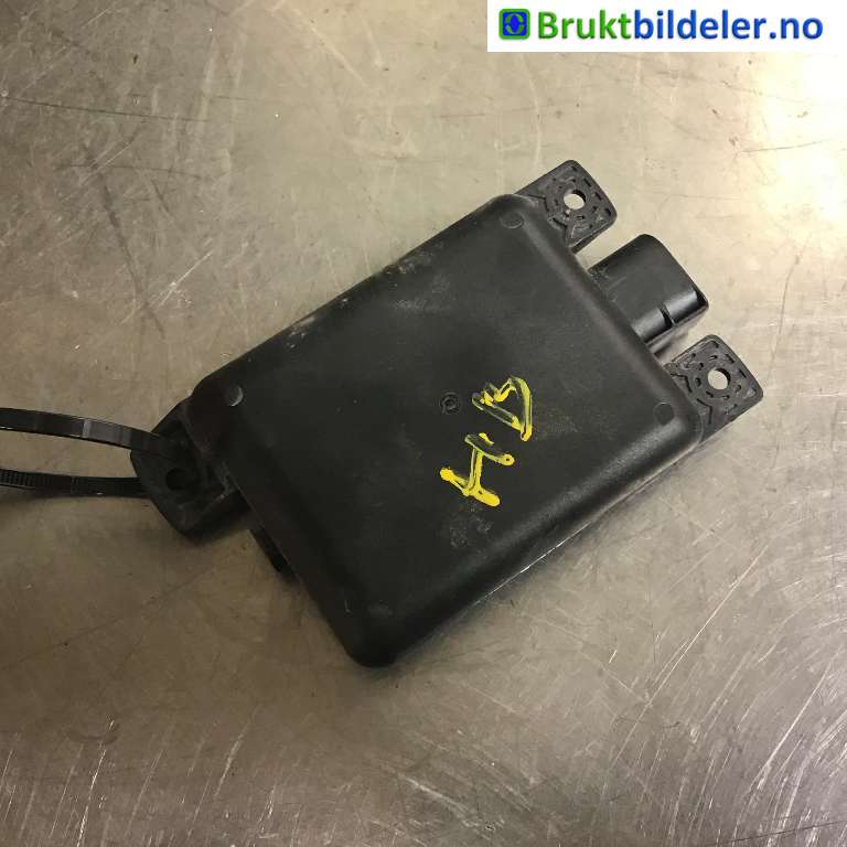 Sensor radar til Škoda Superb, 2015-->> (Type III)  (SKODA|5Q0 907 686 B)