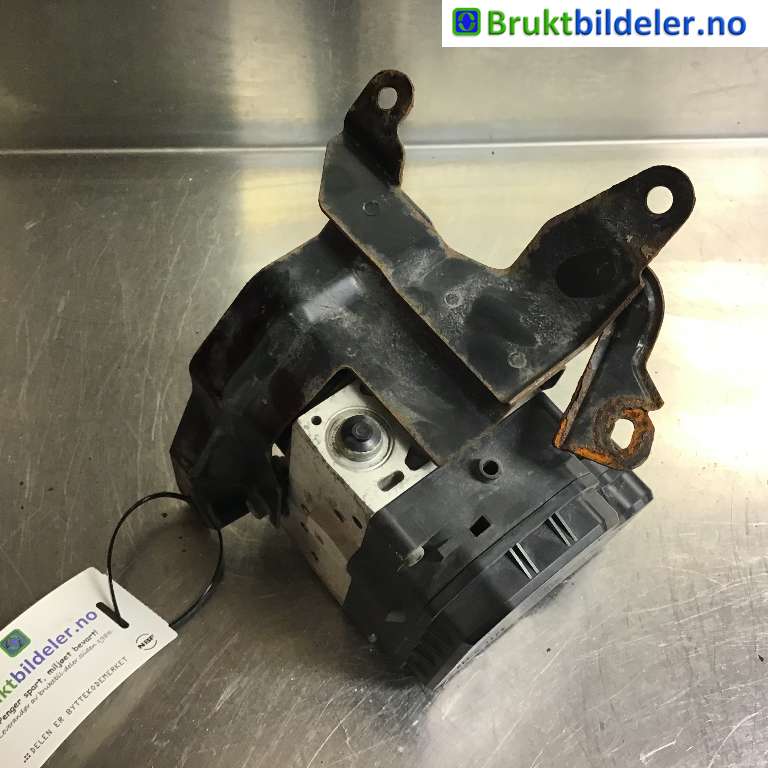 ABS sentral til Mitsubishi L200 2006-2015 (Type IV)  (MITSUBISHI|4670A168|133800-7110|MN102452)