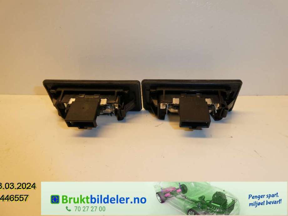 Skiltlys til VW Passat 2005-2010 (B6) (B6) (VOLKSWAGEN|8T0943021||8T0 943 021)