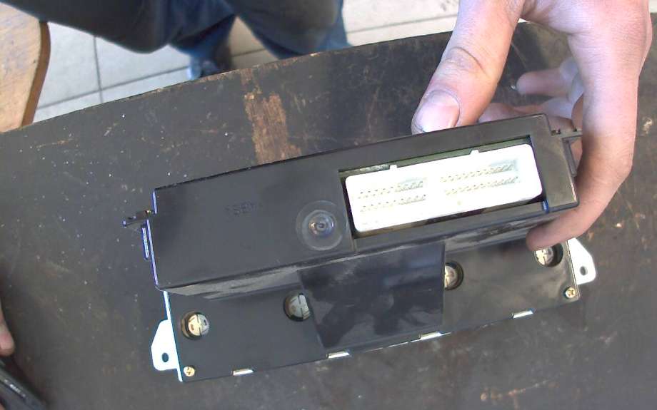 Varmeapparat betjening til Toyota Avensis 2000-2003 (Type I, Fase 2)  (TOYOTA|55900-05090|MB146430-8380|)
