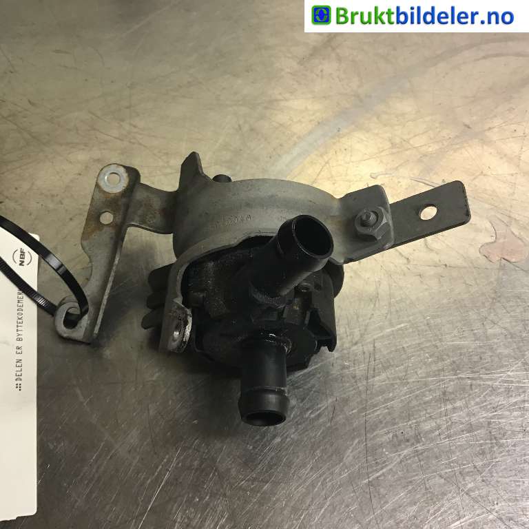 Sirkulasjonspumpe til Mercedes CLA 2013-2019 (C117) (C117) (MERCEDES|A 000 500 06 86|0 392 023 206|)